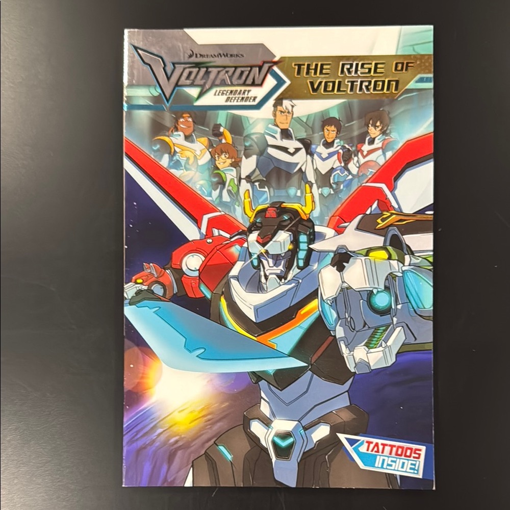 Voltron Legendary Defender Volume #1: The Rise of Voltron - Softcover Novel
